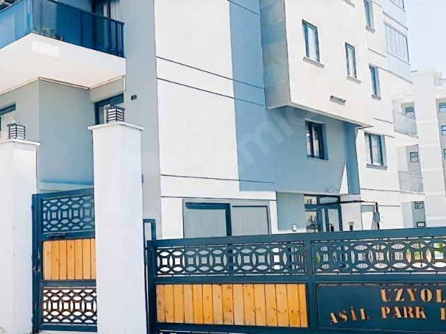 Karabağlar, İzmir içerisinde satılık mülk