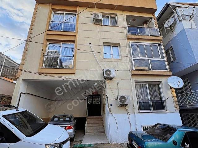 Karabağlar, İzmir içerisinde satılık mülk