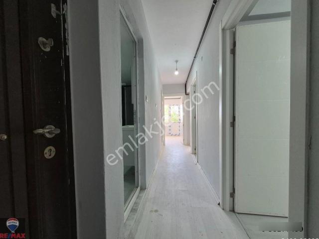Karabağlar, İzmir içerisinde kiralık mülk