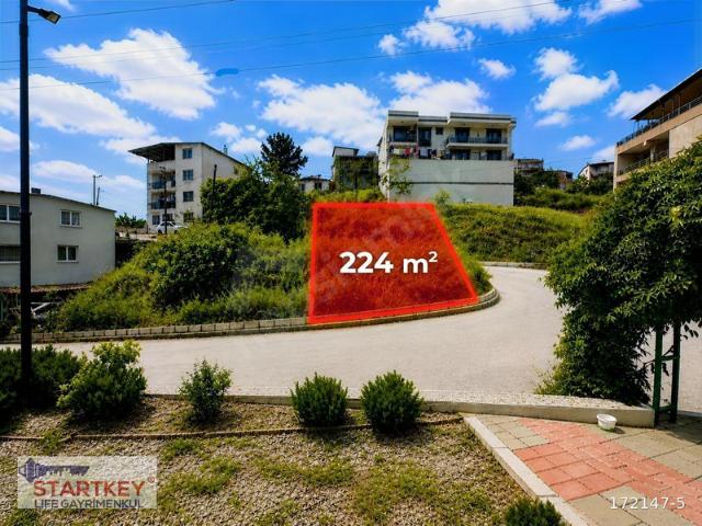 Bahriye Üçok Mahallesi, Karabağlar içerisinde satılık Arsa