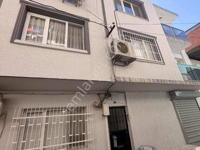 Karabağlar, İzmir içerisinde satılık mülk