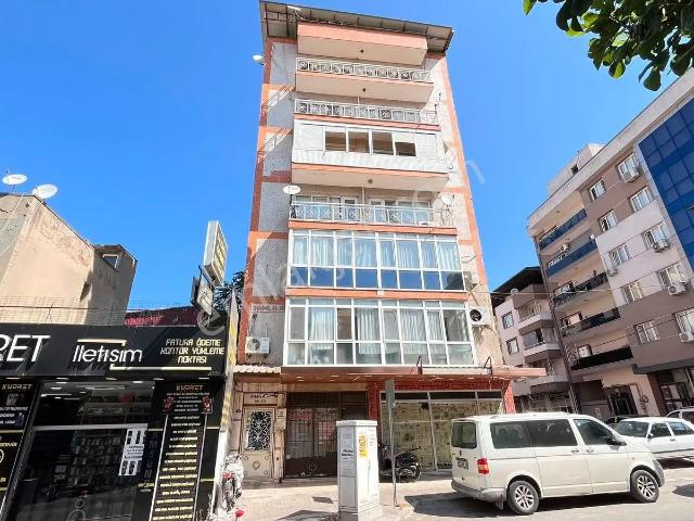 Karabağlar, İzmir içerisinde satılık mülk