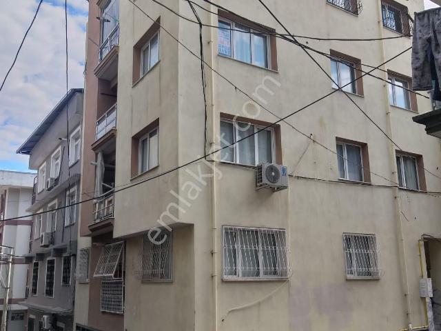 Karabağlar, İzmir içerisinde kiralık mülk