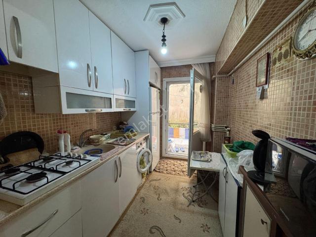 Karabağlar, İzmir içerisinde satılık mülk