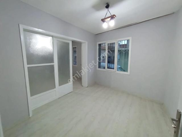 Uğur Mumcu Mahallesi, Karabağlar içerisinde kiralık mülk
