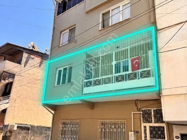 Karabağlar, İzmir içerisinde satılık mülk