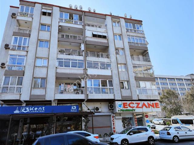 Karabağlar, İzmir içerisinde satılık mülk