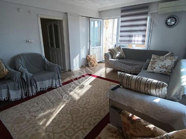 Karabağlar, İzmir içerisinde kiralık mülk