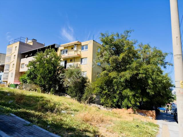 Metin Oktay Mahallesi, Karabağlar içerisinde satılık Villa