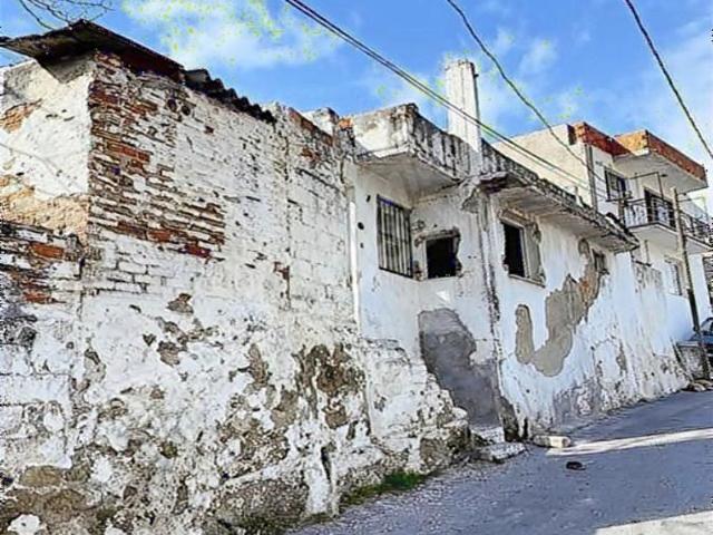 Karabağlar, İzmir içerisinde satılık Arsa