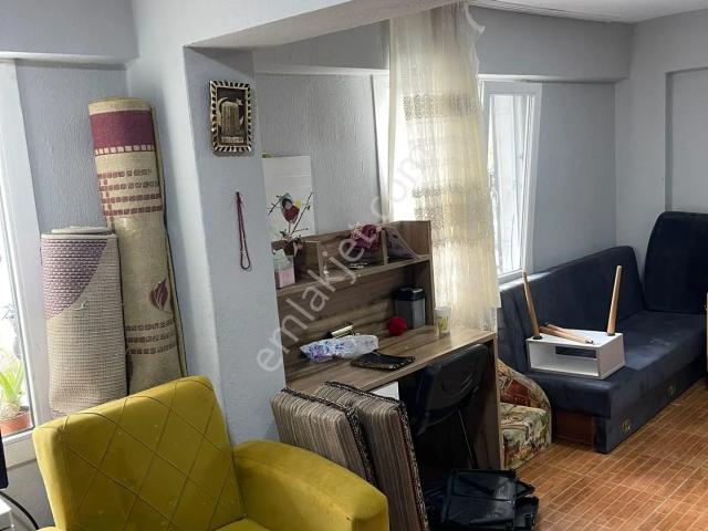 Peker Mahallesi, Karabağlar içerisinde kiralık mülk