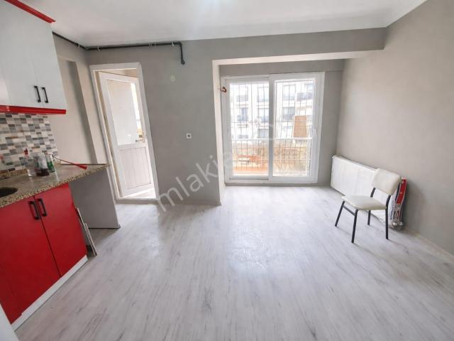 Karabağlar, İzmir içerisinde kiralık mülk