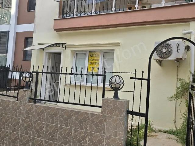 Karabağlar, İzmir içerisinde satılık mülk