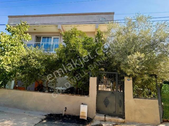 Karabağlar, İzmir içerisinde satılık Villa