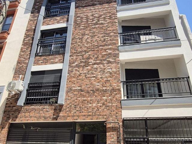 Karabağlar, İzmir içerisinde satılık mülk