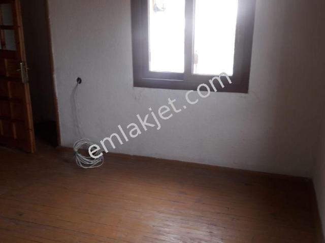 Çamlık, Karabağlar içerisinde kiralık mülk