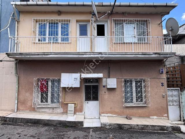 Karabağlar, İzmir içerisinde satılık Villa