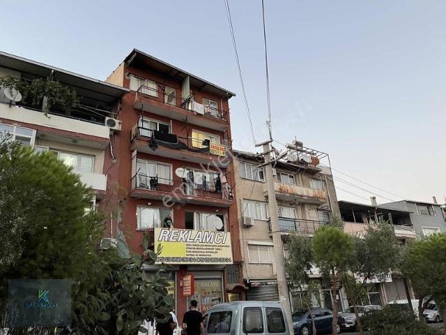 Karabağlar Mahallesi, Karabağlar içerisinde satılık Bina