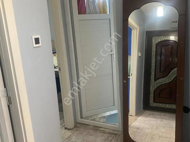 Karabağlar, İzmir içerisinde kiralık mülk