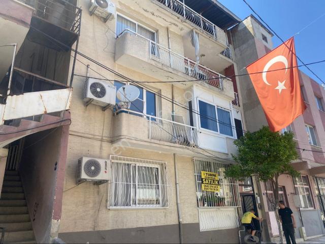 Karabağlar, İzmir içerisinde satılık mülk