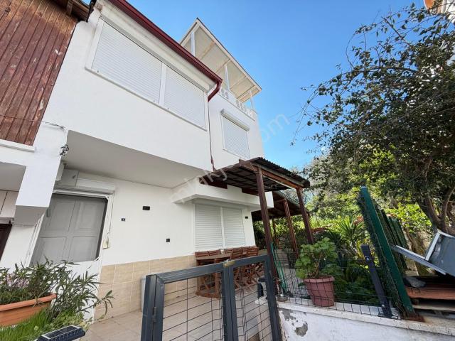 Karaburun, İzmir içerisinde satılık Villa