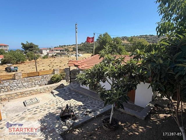 Bozköy Mahallesi, Karaburun içerisinde satılık Villa