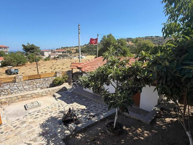 Bozköy Mahallesi, Karaburun içerisinde satılık Villa