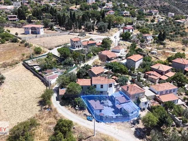 Karaburun, İzmir içerisinde satılık Villa