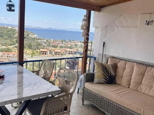 Karaburun, İzmir içerisinde kiralık Villa