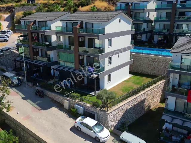 Karaburun, İzmir içerisinde satılık Villa