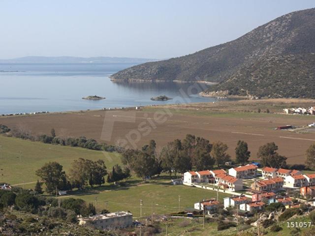 Karaburun, İzmir içerisinde satılık Dükkan