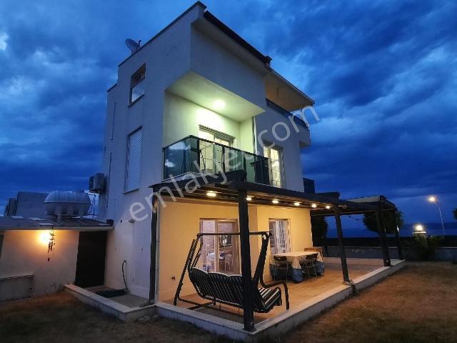 Karaburun, İzmir içerisinde kiralık mülk