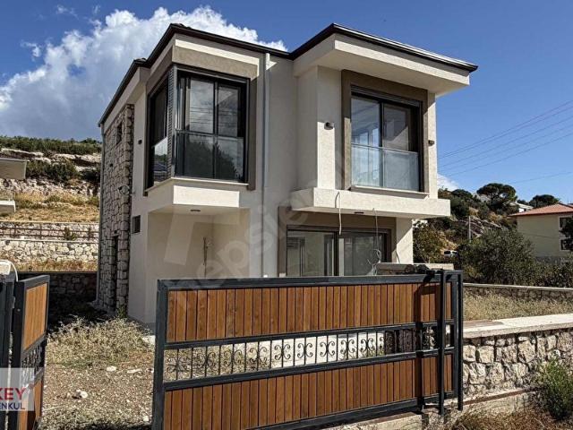 Saip Mahallesi, Karaburun içerisinde satılık Villa