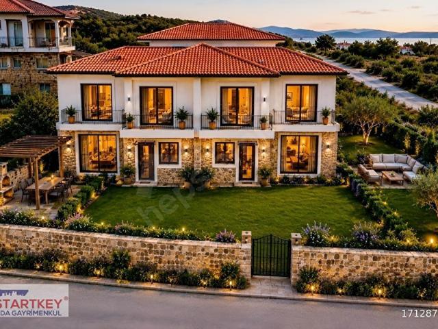 Saip Mahallesi, Karaburun içerisinde satılık Villa