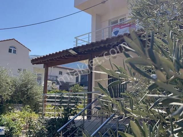Karaburun, İzmir içerisinde satılık Villa