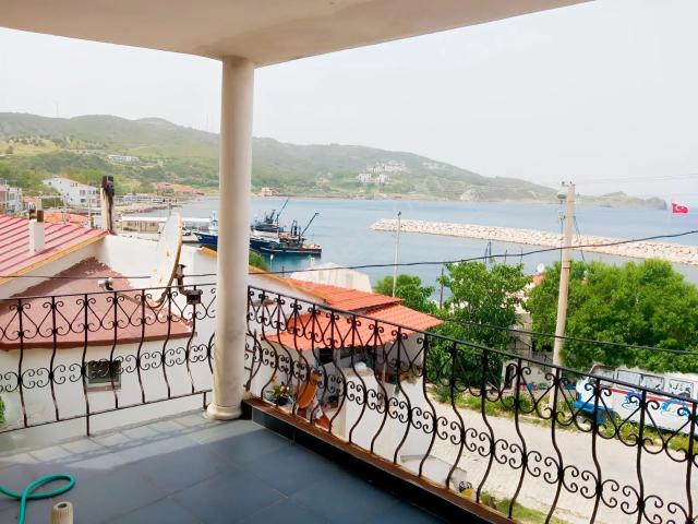 Tepeboz Mahallesi, Karaburun içerisinde satılık Villa