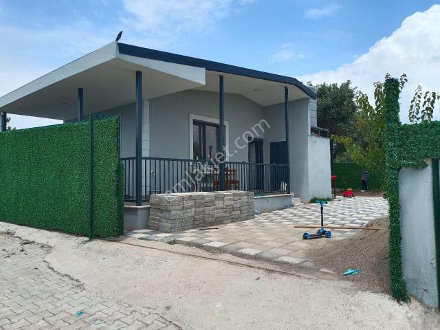 Buca, İzmir içerisinde satılık Bina