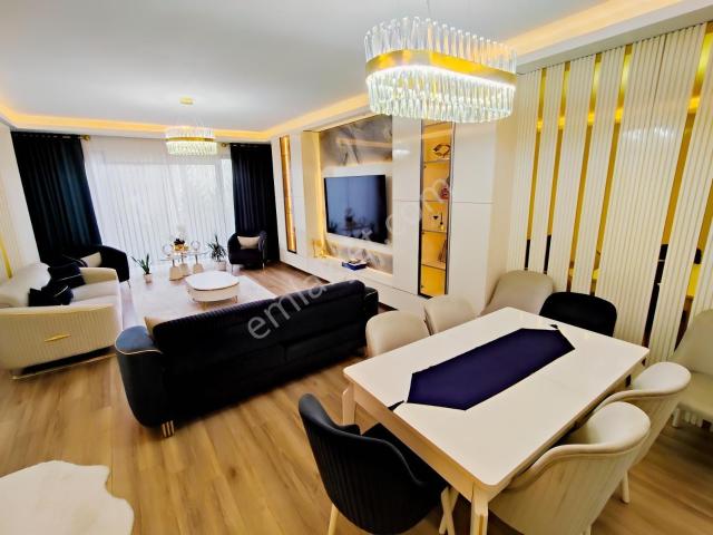 Karacakaya Mahallesi, Yenimahalle içerisinde satılık Villa