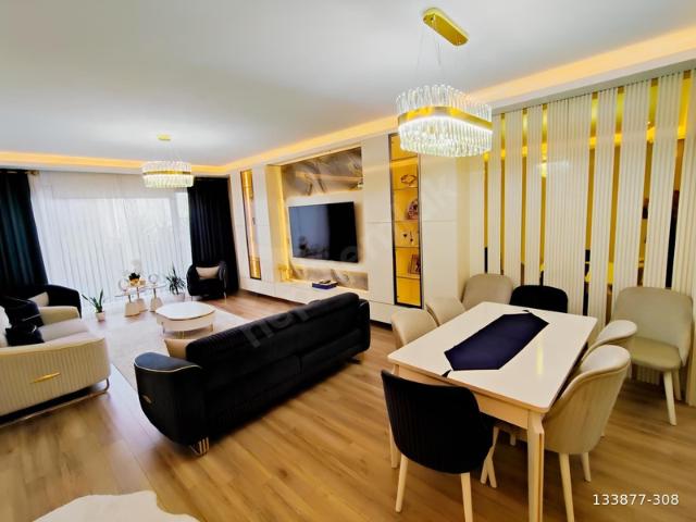 Karacakaya Mahallesi, Yenimahalle içerisinde satılık Villa
