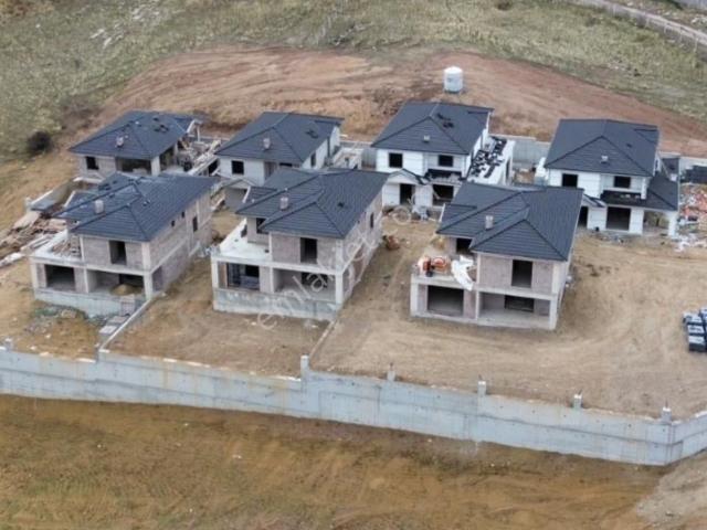 Yenimahalle, Ankara içerisinde satılık Villa