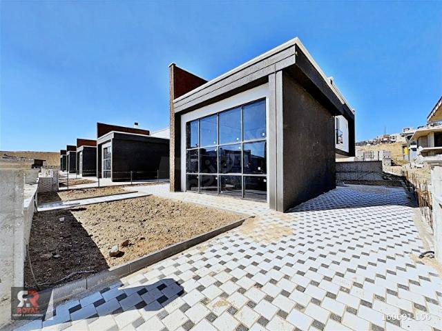 Karacakaya Mahallesi, Yenimahalle içerisinde satılık Villa