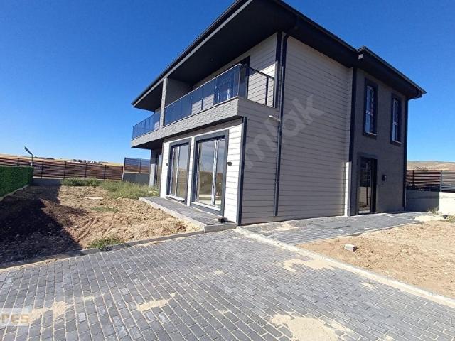 Yenimahalle, Ankara içerisinde satılık Villa