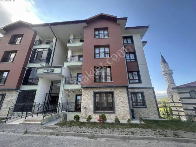 Camii, Yıldızeli içerisinde satılık mülk