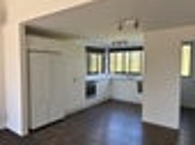 Apartment for rent in Awhitu