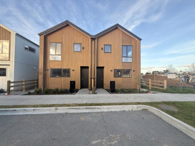 House for rent in Awhitu, Oroua County