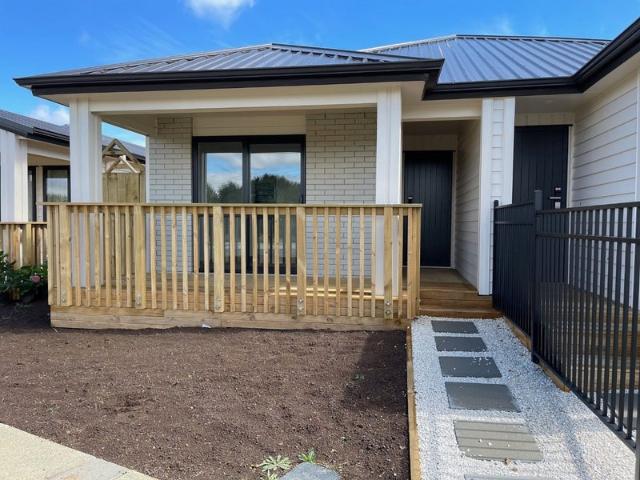 House for rent in Awhitu, Oroua County