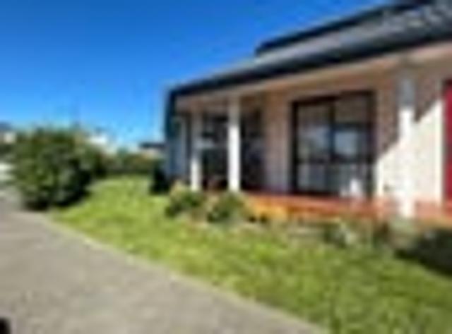 House for rent in Awhitu, Oroua County