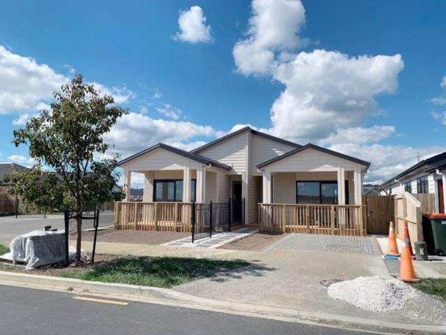House for rent in Awhitu