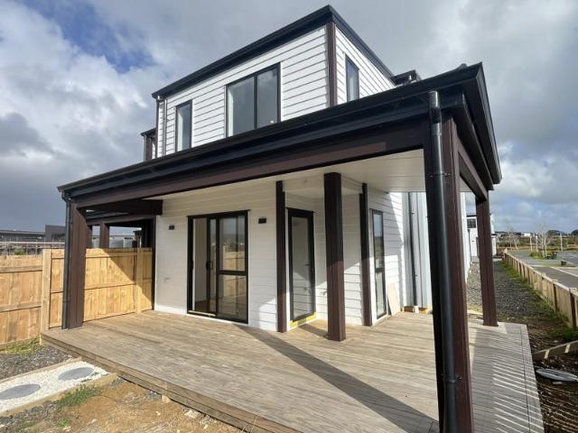 House for rent in Awhitu, Oroua County