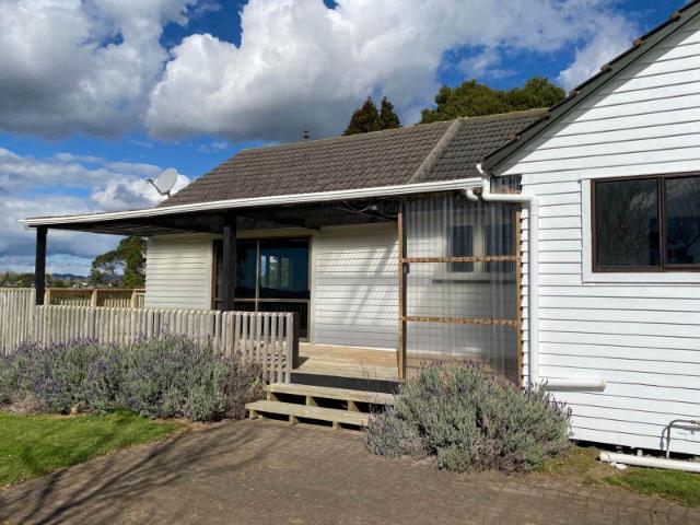 House for rent in Awhitu, Oroua County